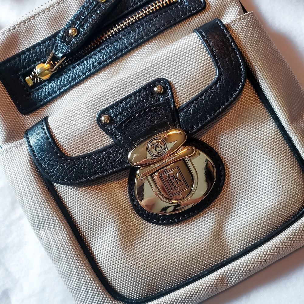 Crossbody Bag  - Picture 3 of 11